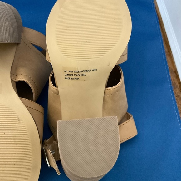 Dolce Vita Sandals Tan Brista Open Toe Block Leather Heel Slingback Women’s Sz… - Picture 7 of 7